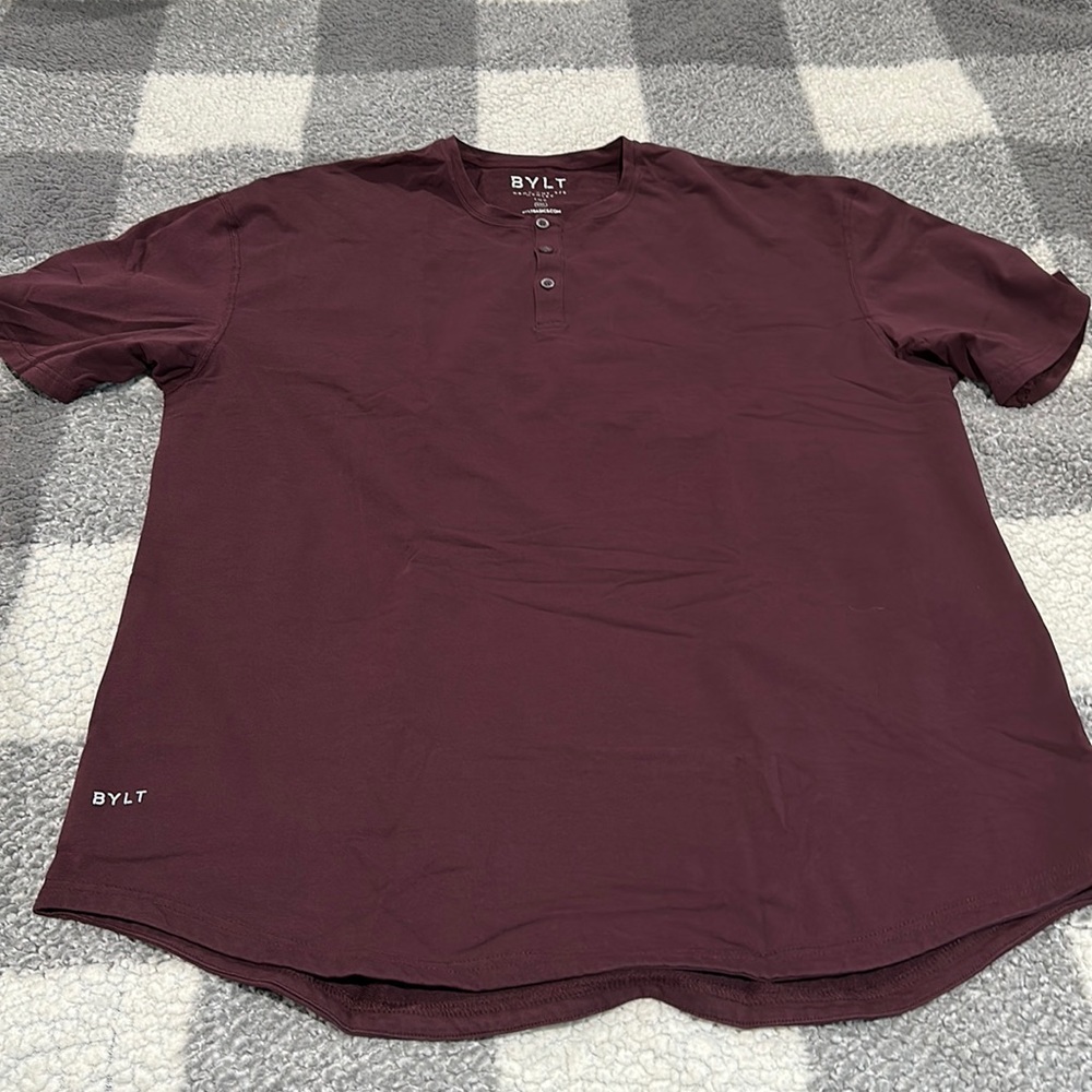 Maroon LUX s/s Henley shirt